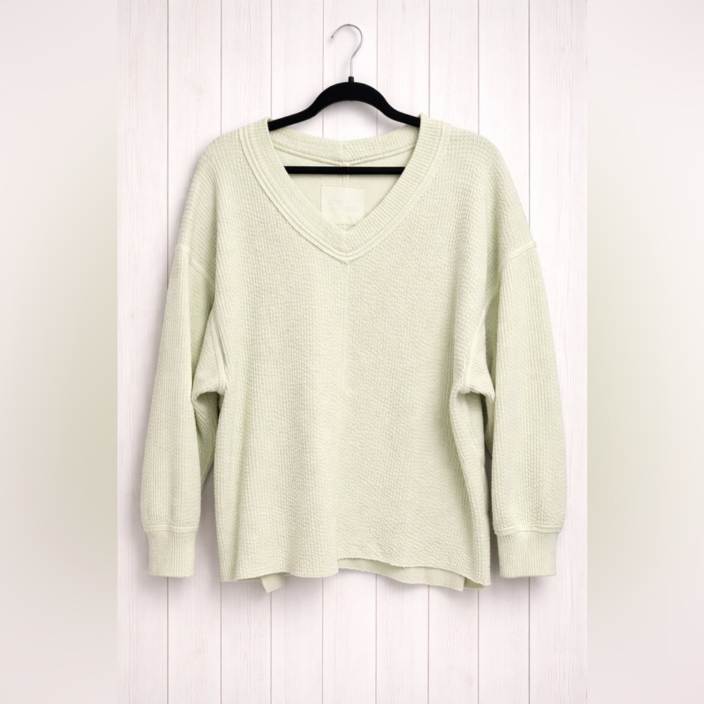 Aerie Light green V-Neck Sweater